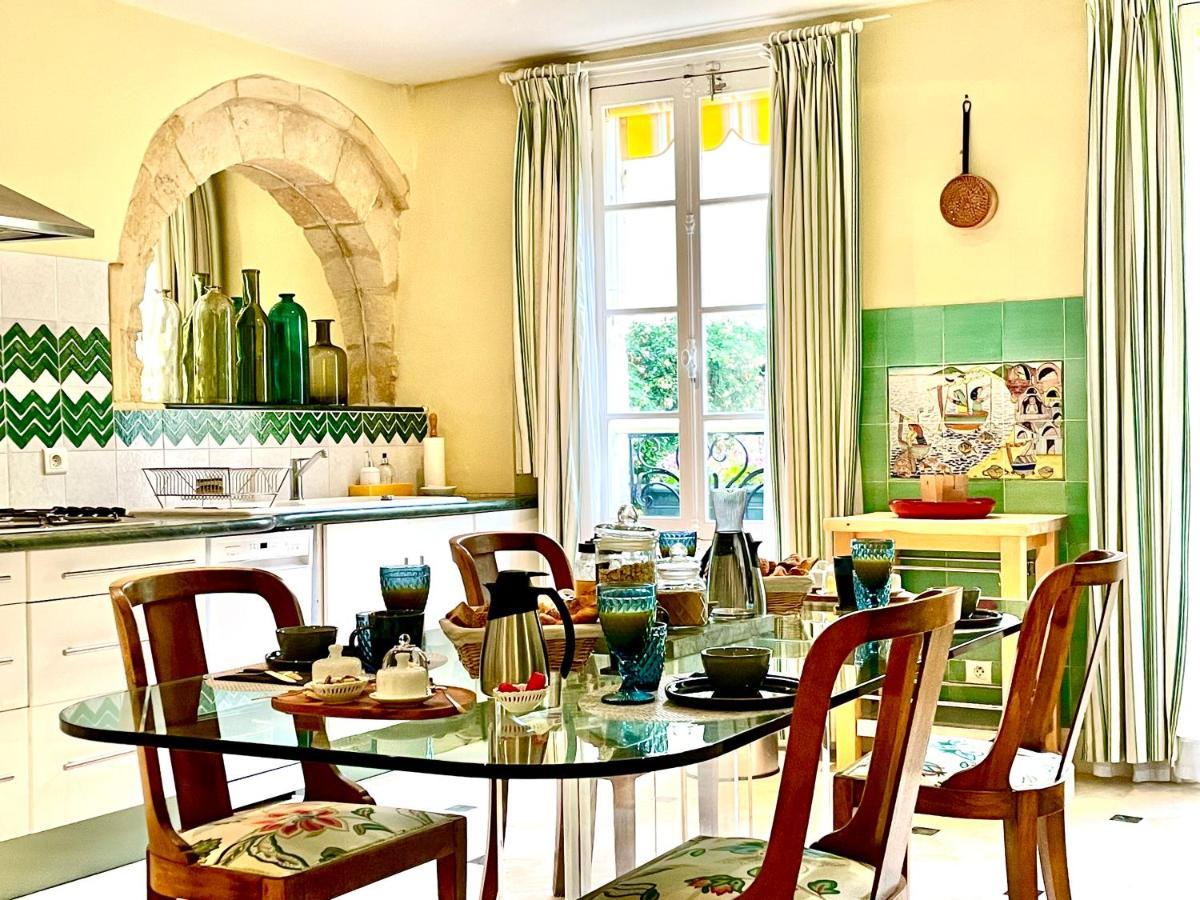 Le Logis Plantagenet Bed and Breakfast Bergerac Exteriör bild